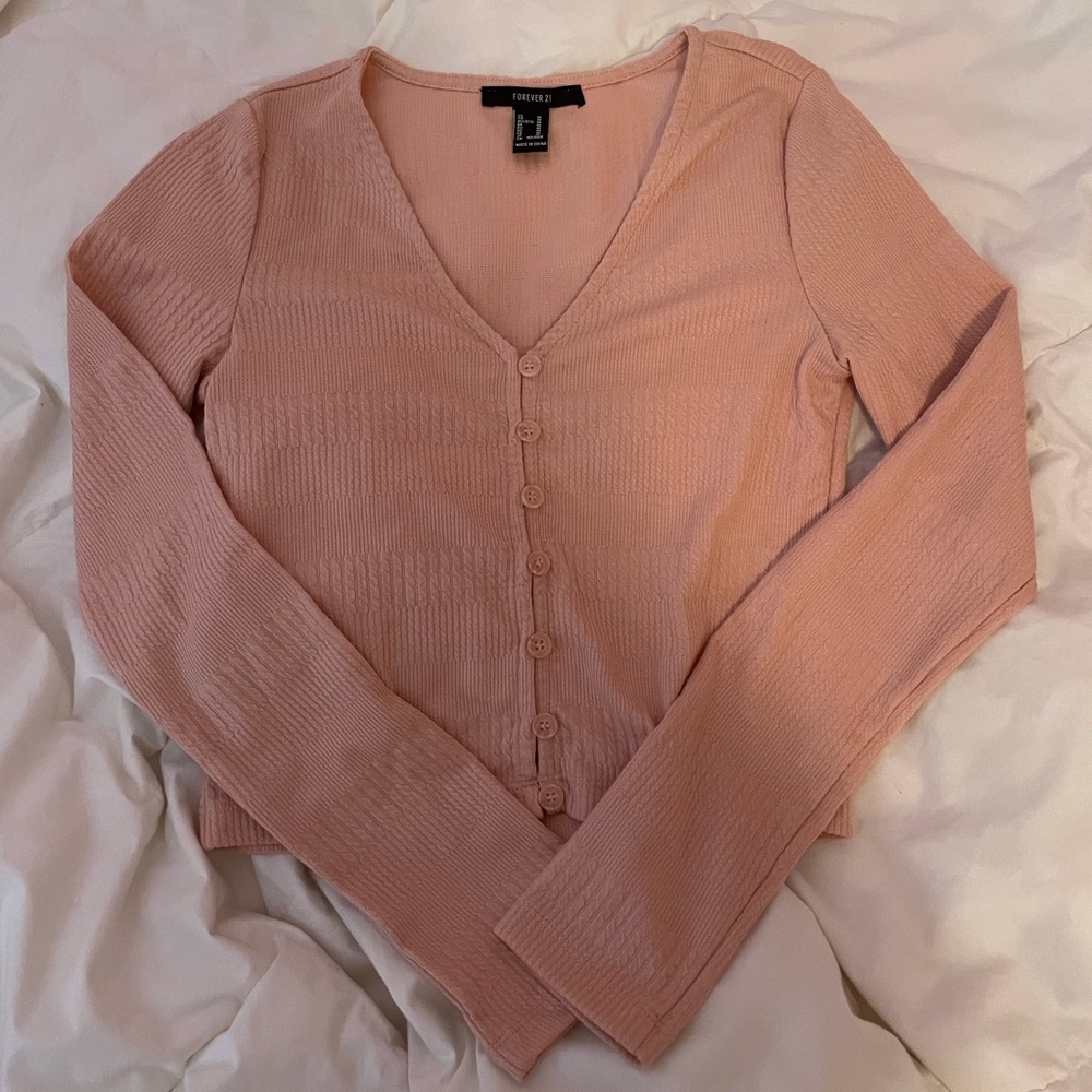 light pink long sleeve crop top